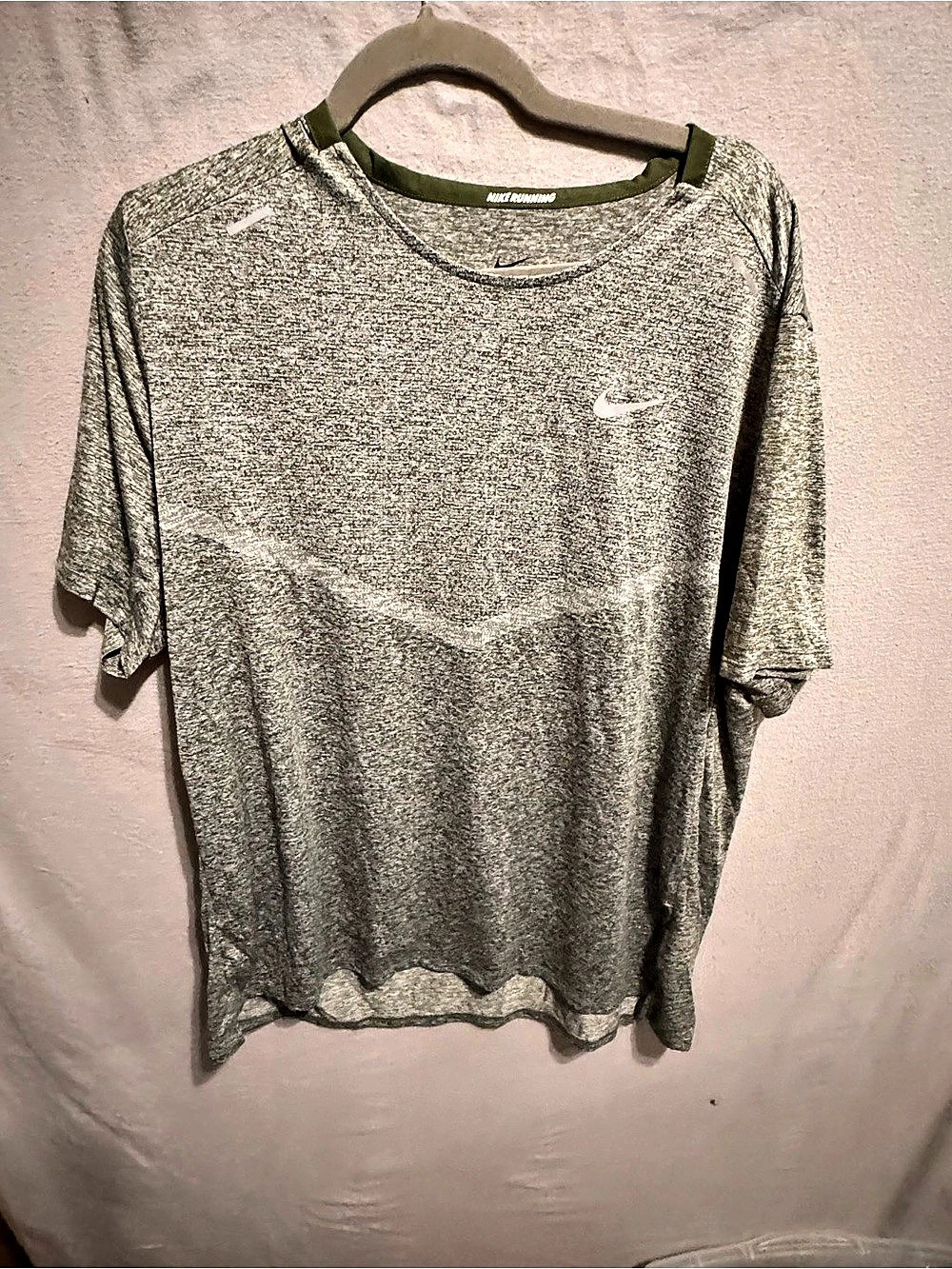 Nike Dri-FIT Heathered Running T-Shirt Men's Gray Athletic Tee Size Large